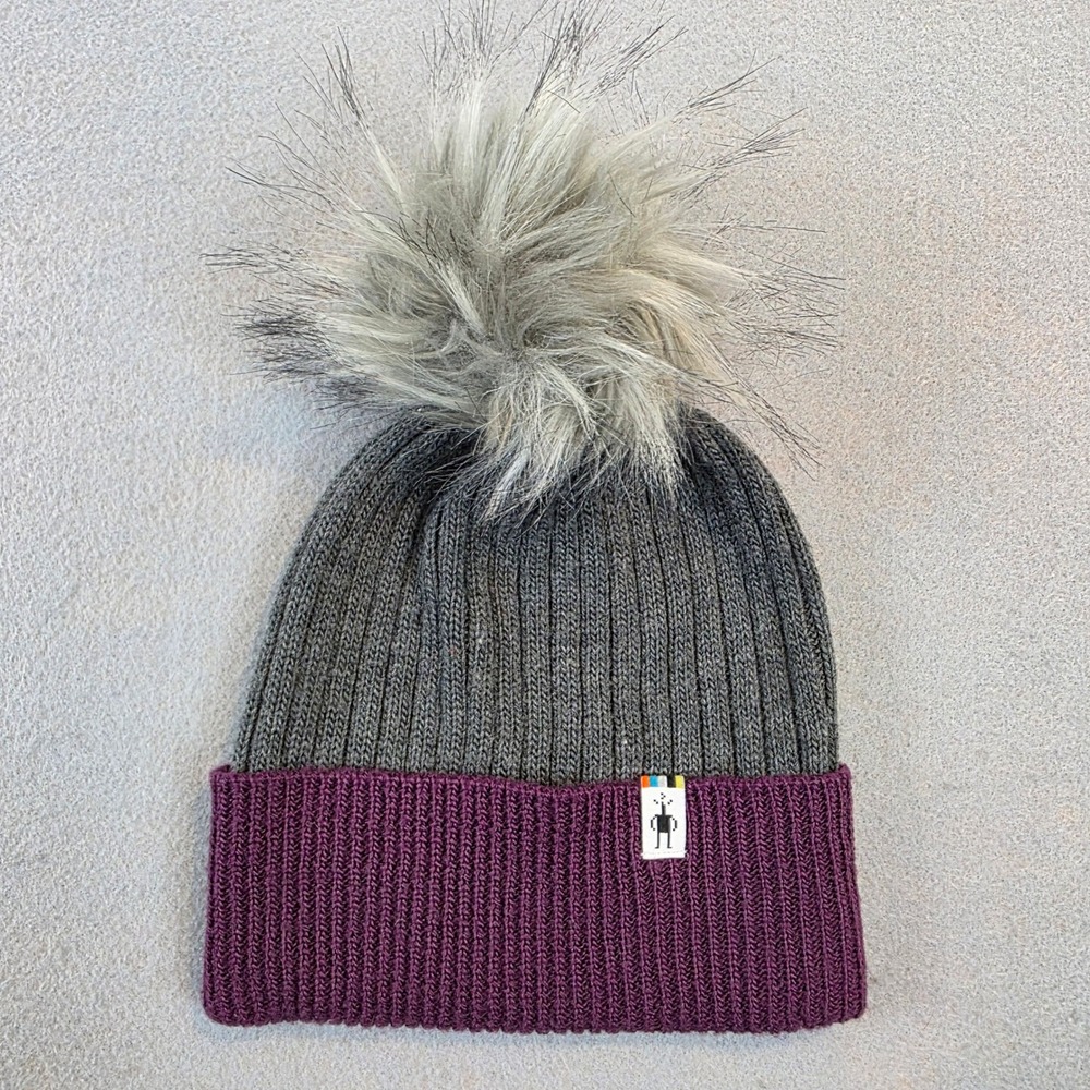 Smartwool Merino Wool Blend Ribbed Knit Beanie Faux Fur Pom Pom Gray Purple